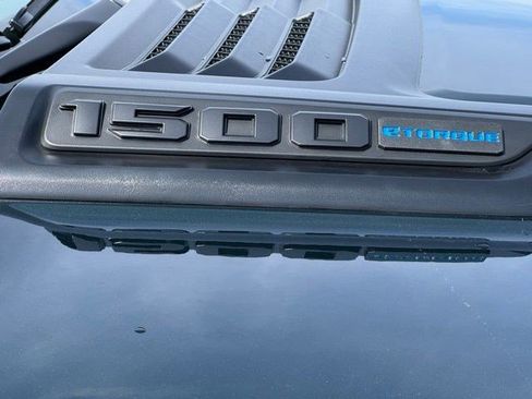 New 2026 RAM 1500 Laramie AWD/4WD image 37