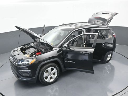 Used 2019 Jeep Compass Latitude w/ Popular Equipment Group image 62