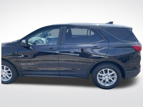 Used 2024 Chevrolet Equinox LS w/ LS Convenience Package AWD/4WD image 7