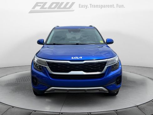 Used 2023 Kia Seltos S FWD image 3