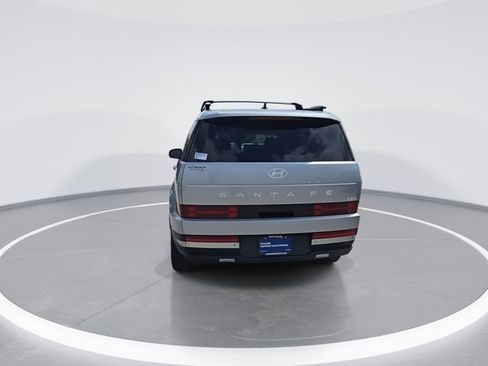 Used 2025 Hyundai Santa Fe Limited FWD image 7