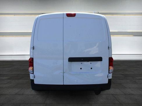 Used 2018 Nissan NV200 S image 6