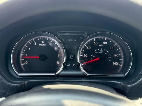 Used 2018 Nissan Versa SV image 22