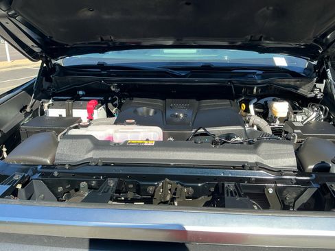 Used 2023 Toyota Tundra Limited image 15