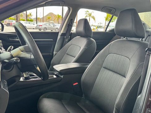 Used 2023 Nissan Altima 2.5 SV image 17