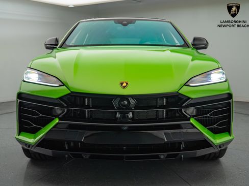 Used 2025 Lamborghini Urus SE image 11