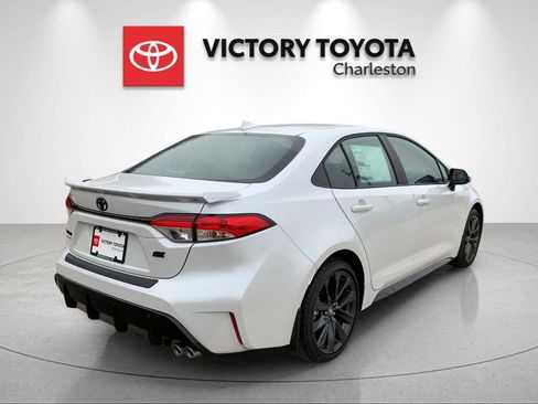 New 2026 Toyota Corolla SE image 7