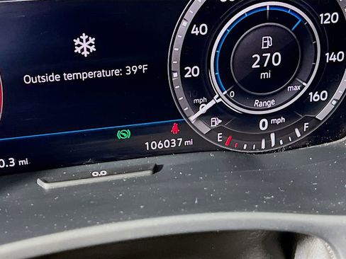 Used 2019 Volkswagen Atlas SEL Premium image 11