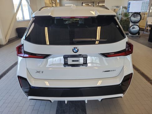 Used 2026 BMW X1 xDrive28i w/ Technology Package AWD/4WD image 6