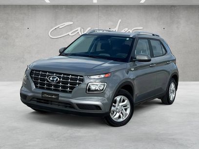 Used 2020 Hyundai Venue SEL w/ Convenience Package