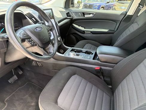 Used 2022 Ford Edge SE w/ Black Appearance Package AWD/4WD image 18