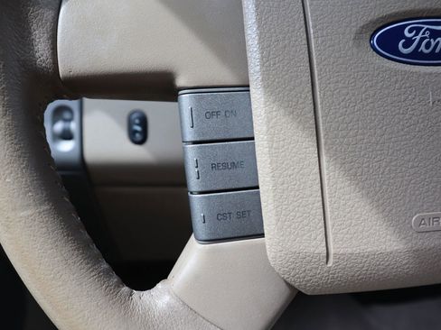 Used 2006 Ford F150 Lariat image 23