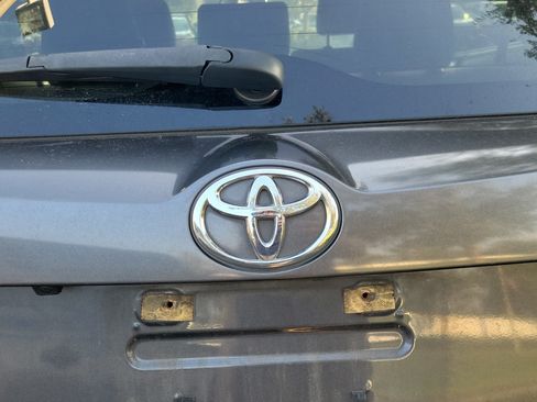Used 2015 Toyota RAV4 XLE FWD image 23