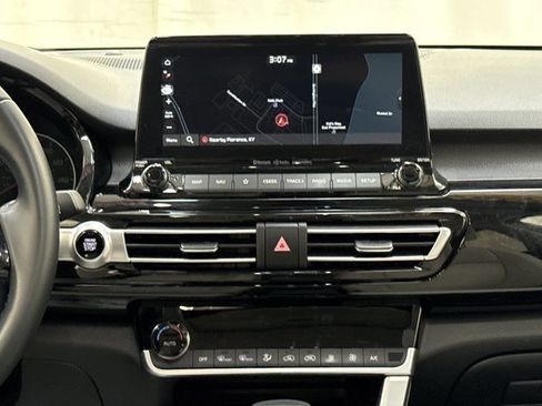 Used 2023 Kia Seltos EX image 25