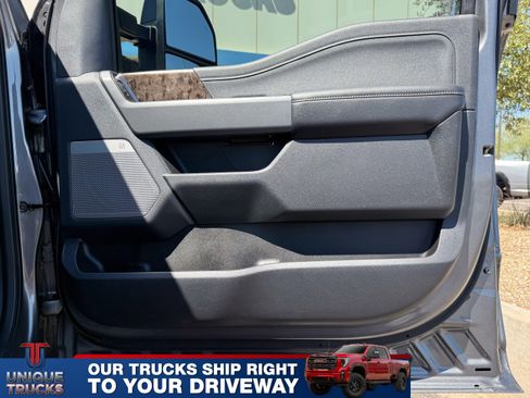 Used 2023 Ford F250 Lariat w/ Lariat Ultimate Package image 29