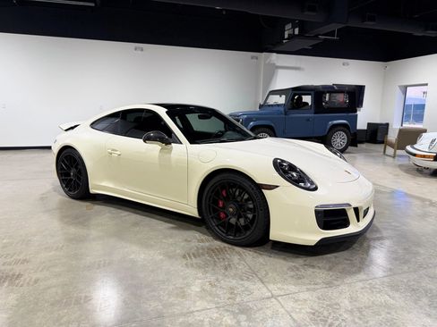 Used 2019 Porsche 911 Carrera 4 GTS image 8