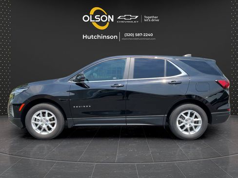 Certified 2022 Chevrolet Equinox LT AWD/4WD image 2