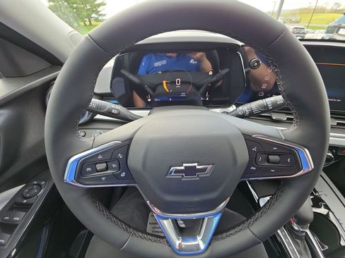 New 2026 Chevrolet Trax LT w/ Driver Confidence Package FWD image 14