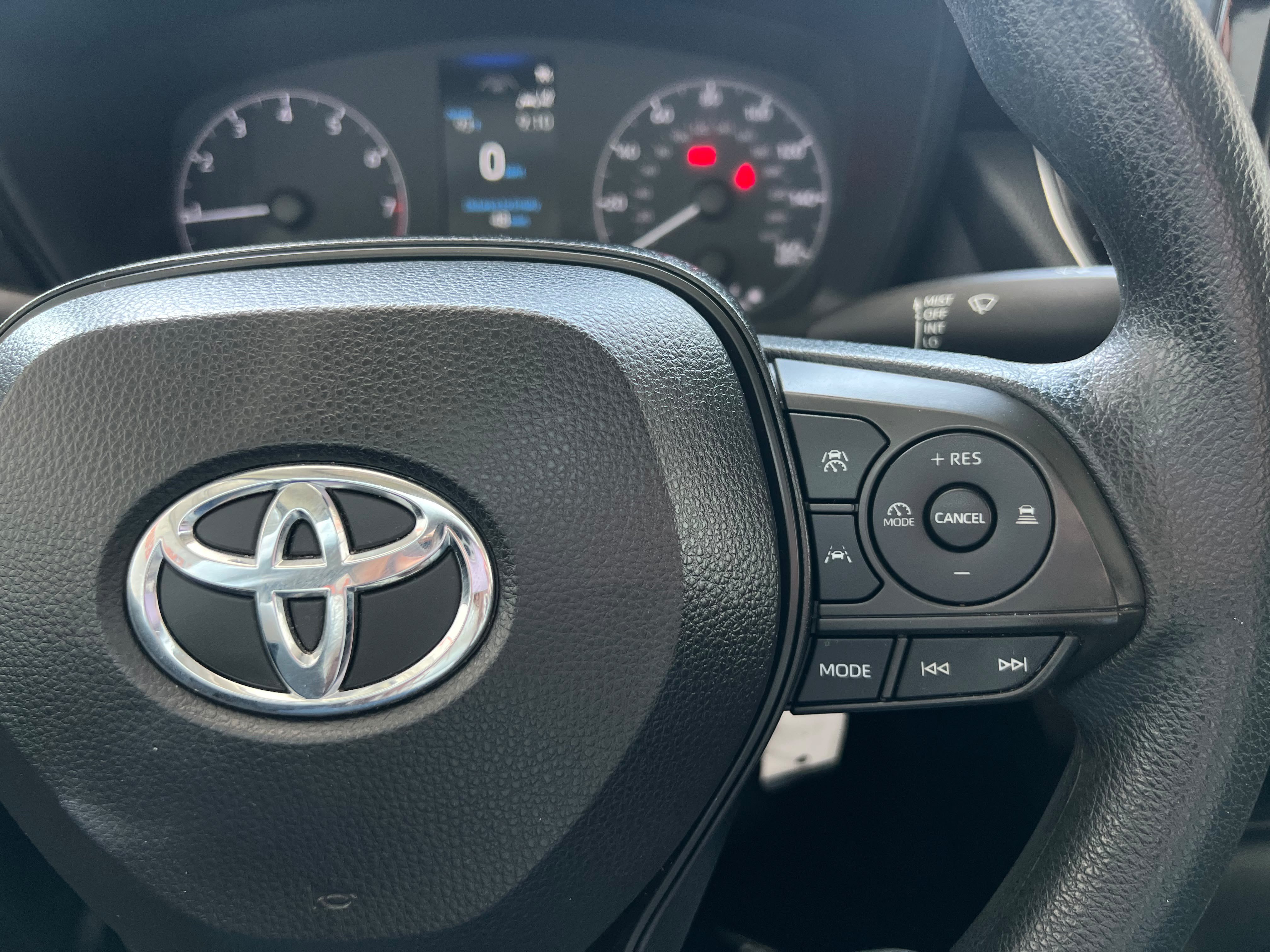 Used 2024 Toyota Corolla LE FWD image 20