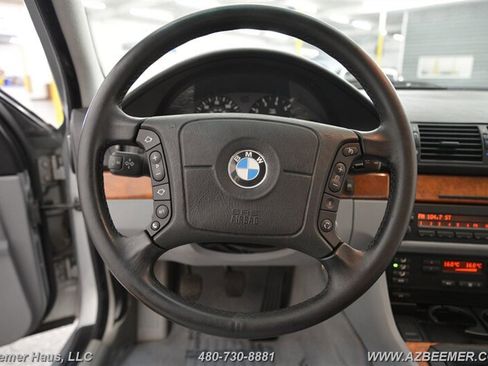 Used 1997 BMW 528i Sedan image 25