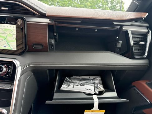 New 2026 GMC Sierra 2500 Denali Ultimate AWD/4WD image 22
