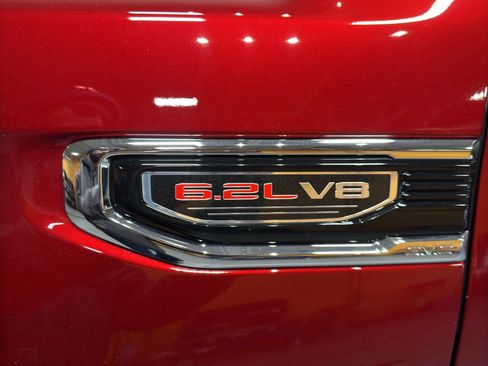 Certified 2021 GMC Sierra 1500 SLT w/ SLT Premium Plus Package image 13