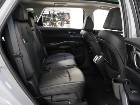 New 2026 Kia Sorento S image 34