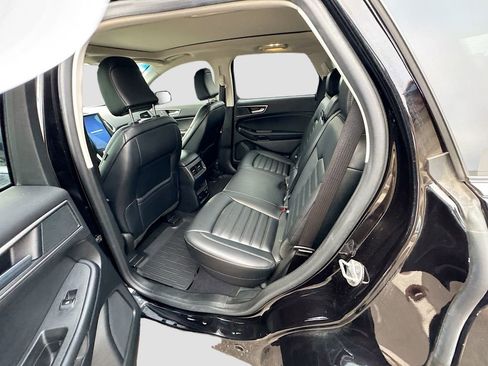 Used 2023 Ford Edge SEL w/ Convenience Package image 19