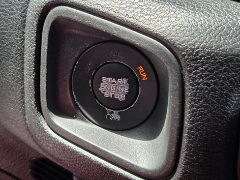 Used 2024 Jeep Wrangler Unlimited Sport AWD/4WD image 22