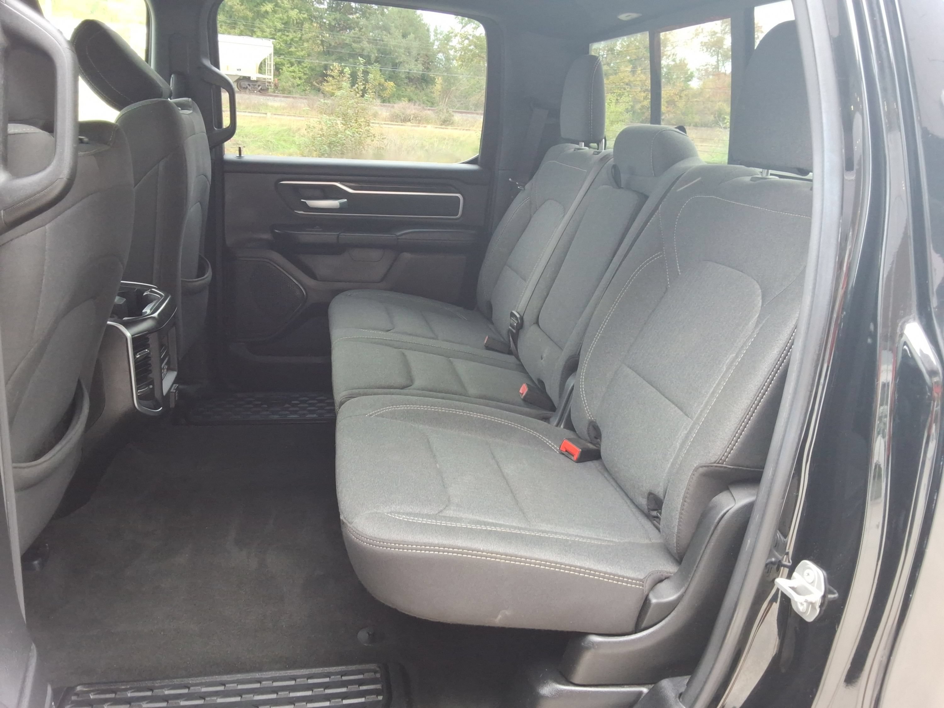 Used 2020 RAM 1500 Big Horn AWD/4WD image 21