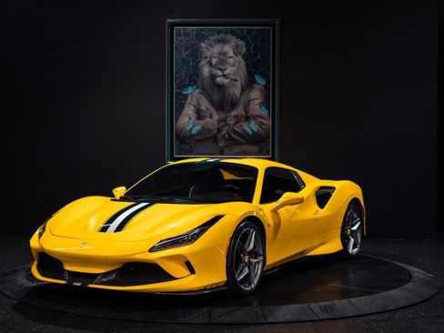 Used 2021 Ferrari F8 Tributo RWD image 26