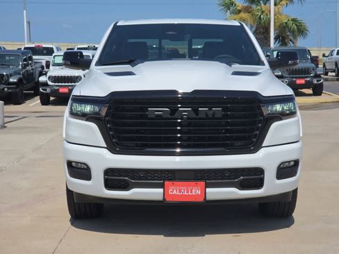 New 2026 RAM 1500 Laramie AWD/4WD image 14