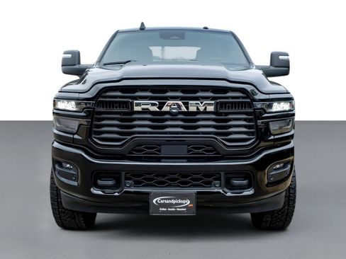 Used 2026 RAM 2500 Big Horn AWD/4WD image 3