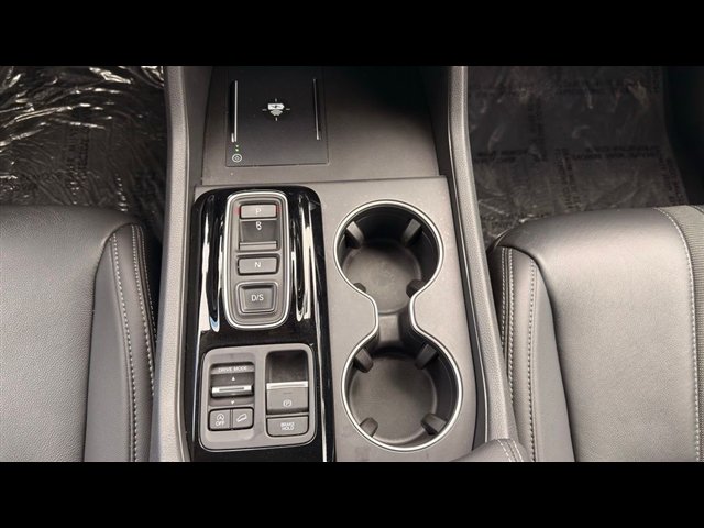 Certified 2025 Honda Pilot Touring image 26