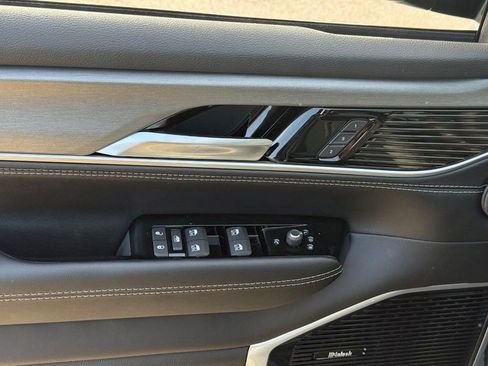 New 2026 Jeep Grand Wagoneer Limited w/ Premium Group II AWD/4WD image 12