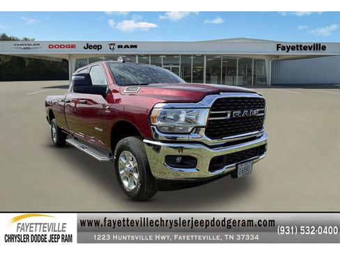 Used 2024 RAM 2500 Big Horn AWD/4WD image 1