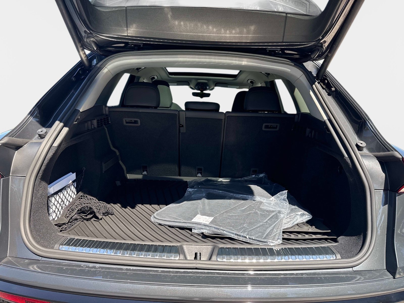New 2026 Audi Q5 Premium Plus AWD/4WD image 9