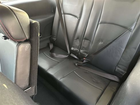 Used 2018 Dodge Journey GT image 11