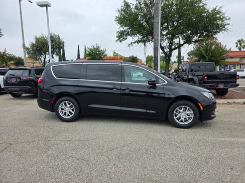 New 2026 Chrysler Voyager LX FWD image 3