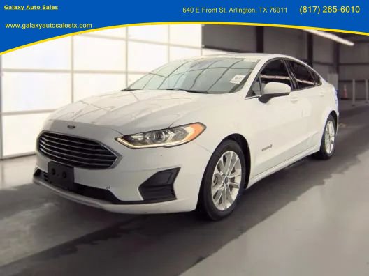 Used 2019 Ford Fusion SE FWD image 1