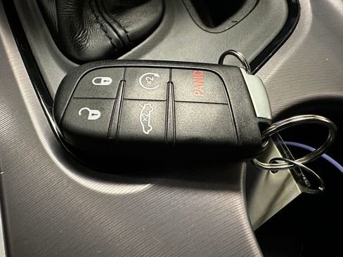 Used 2021 Dodge Challenger R/T Scat Pack RWD image 17