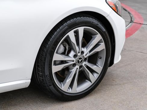 Used 2018 Mercedes-Benz C 300 Cabriolet image 46