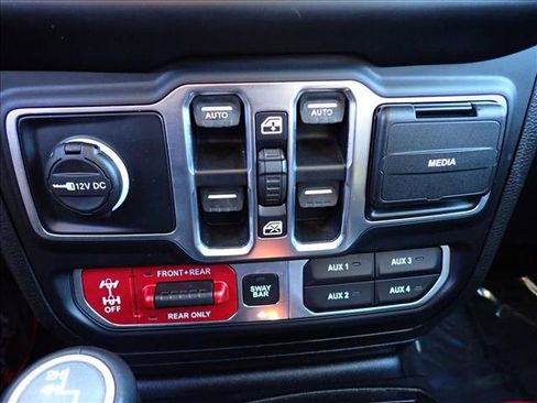 Used 2019 Jeep Wrangler Unlimited Rubicon AWD/4WD image 15