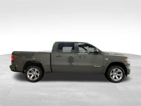 New 2026 RAM 1500 4x4 Crew Cab image 5