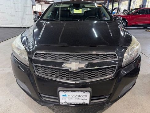 Used 2013 Chevrolet Malibu Eco w/ Power Convenience Package FWD image 6