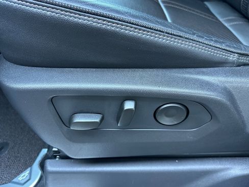 Used 2024 Chevrolet Silverado 1500 High Country w/ Technology Package image 14