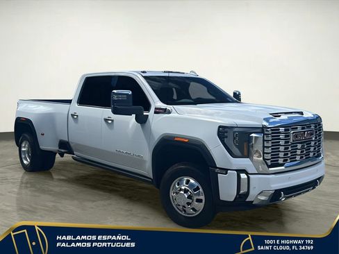 New 2026 GMC Sierra 3500 Denali w/ Denali Reserve Package AWD/4WD image 20