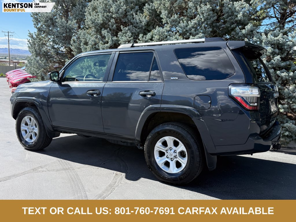 Used 2024 Toyota 4Runner SR5 AWD/4WD image 5