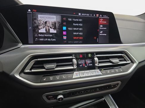 Used 2021 BMW X5 xDrive40i w/ Premium Package AWD/4WD image 19