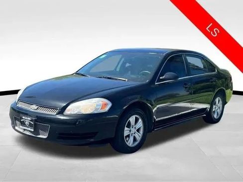 Used 2012 Chevrolet Impala LS FWD image 3